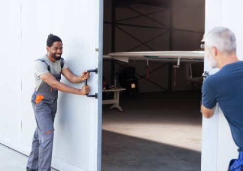 How Emergency Garage Door Repairs Prevent Security Risks